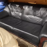 диван кожаный раскладной-70000₽