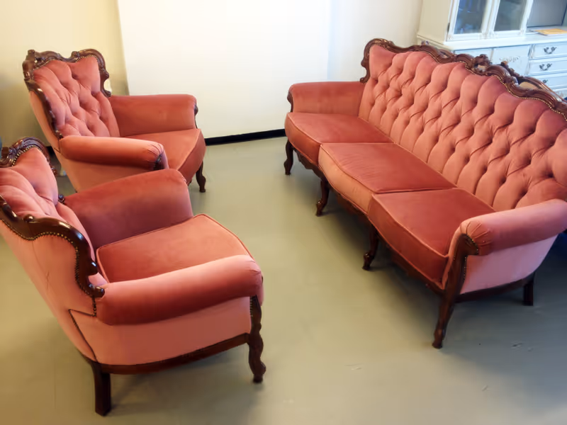 Диваны рококо